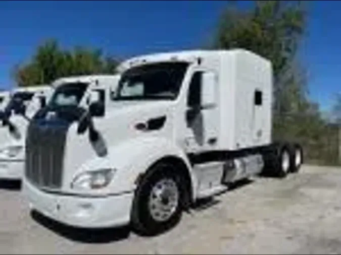 2022 Peterbilt 5793f85766a82f02d1da60c3abcd46f24e2