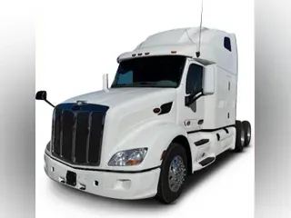 2022 Peterbilt 579