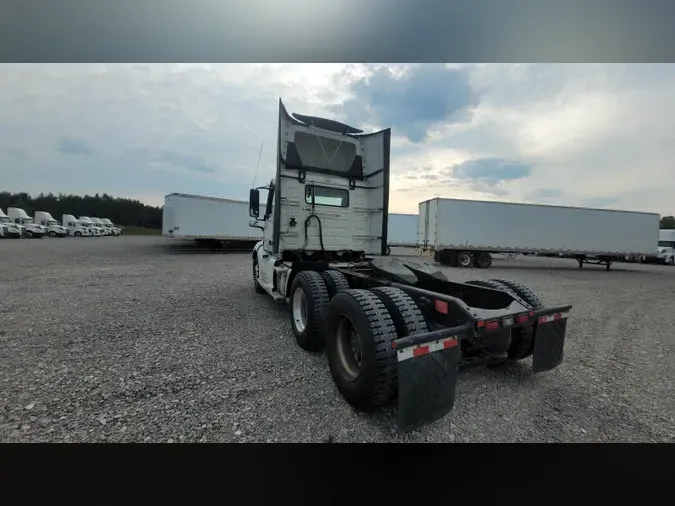 2019 Volvo VNL300