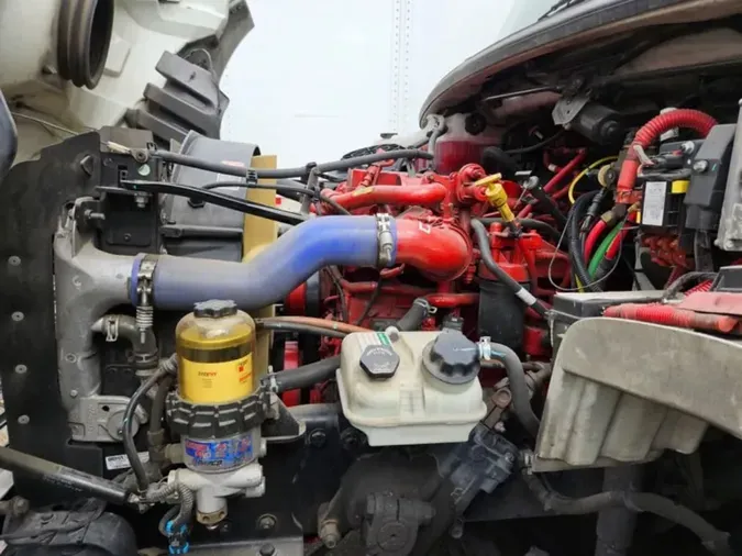 2019 FREIGHTLINER/MERCEDES M2 106
