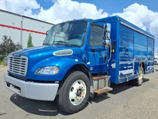 2017 FREIGHTLINER M2 106