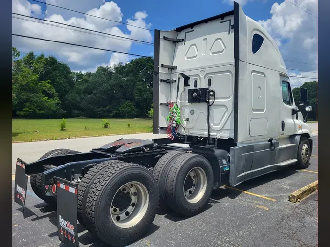 2019 FREIGHTLINER/MERCEDES CASCADIA 125