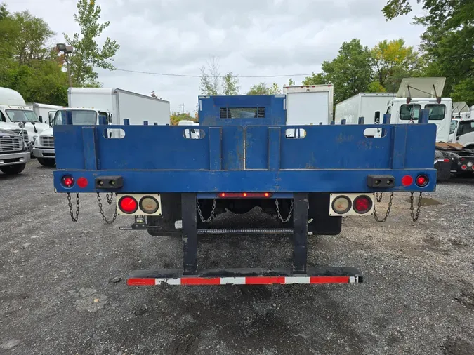 2015 FREIGHTLINER/MERCEDES M2 106