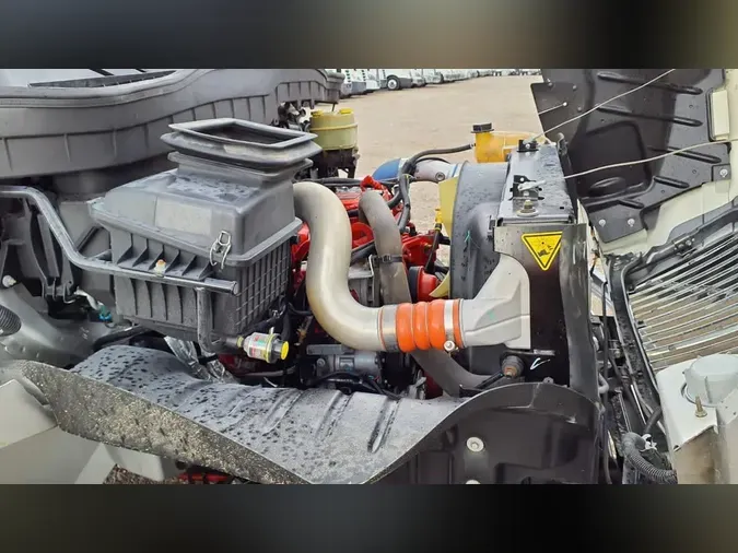 2019 NAVISTAR INTERNATIONAL 4300LP (4X2)