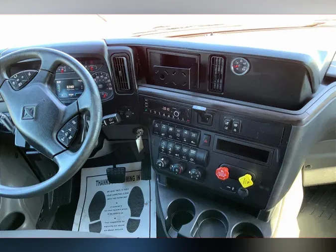 2023 INT LT625 6X4