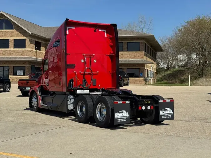 2022 KENWORTH T680