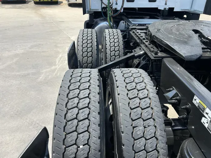 2021 Peterbilt 579