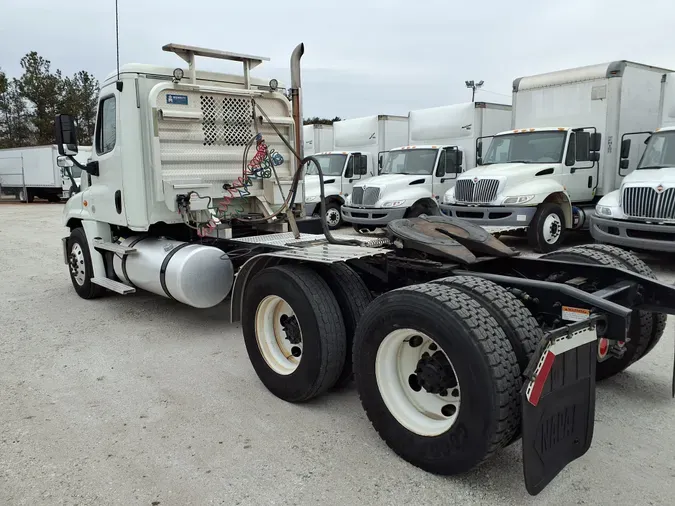 2018 FREIGHTLINER/MERCEDES CASCADIA 125