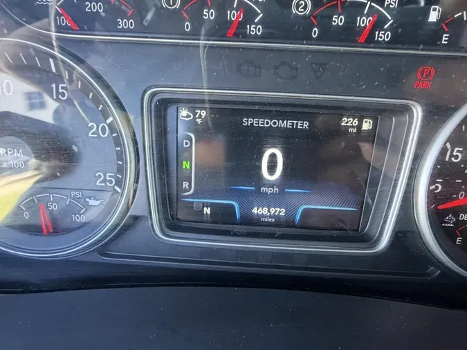 2022 International LT625