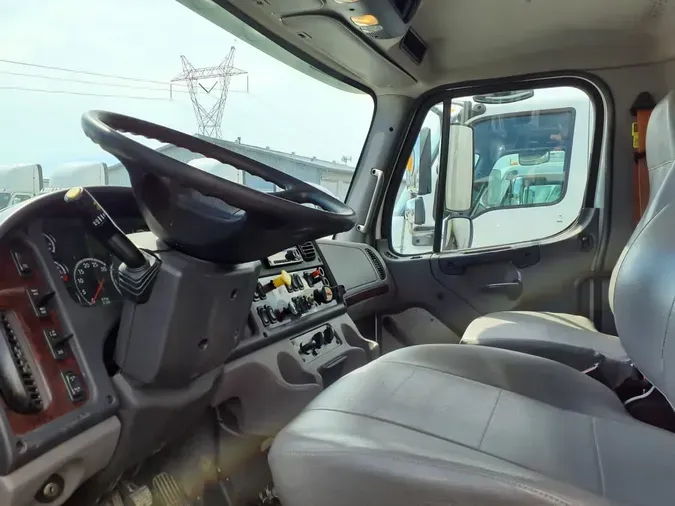2020 FREIGHTLINER/MERCEDES M2 1063fa53c55af0d34db85e1b37ff22df9dd