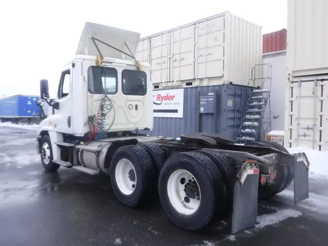 2018 FREIGHTLINER/MERCEDES CASCADIA 125