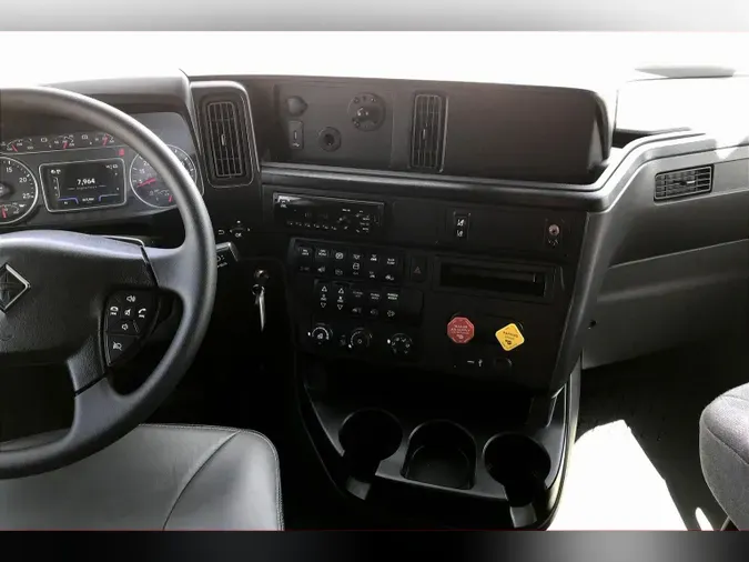 2021 INT LT625 6x4