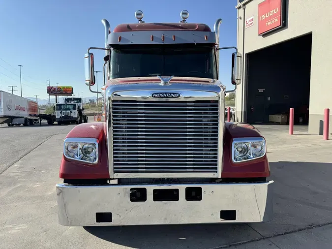 2022 Freightliner CORONADO