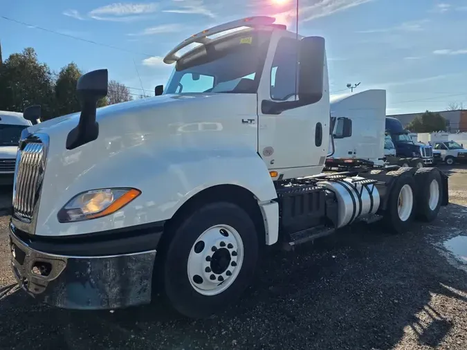 2019 NAVISTAR INTERNATIONAL LT625 DAYCAB T/A3fb6398d240e2e810b0ad1f39fadf857