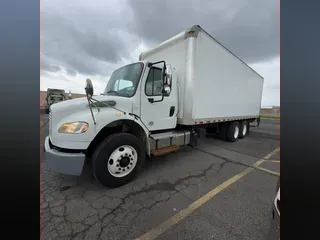 2018 FREIGHTLINER M2 106
