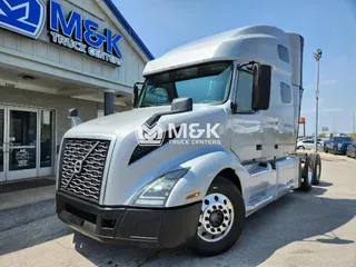 2019 VOLVO VNL64T760