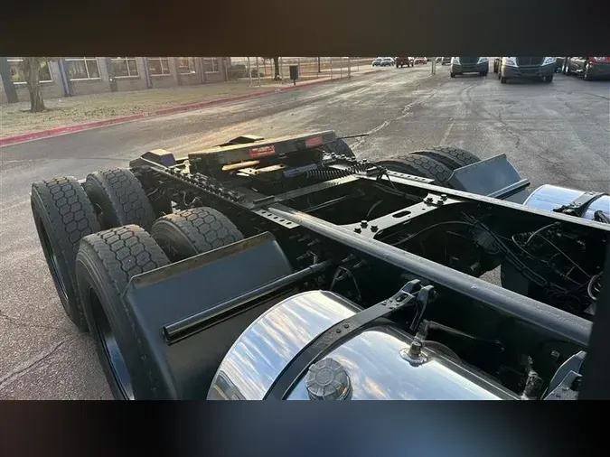 2020 INTERNATIONAL RH613