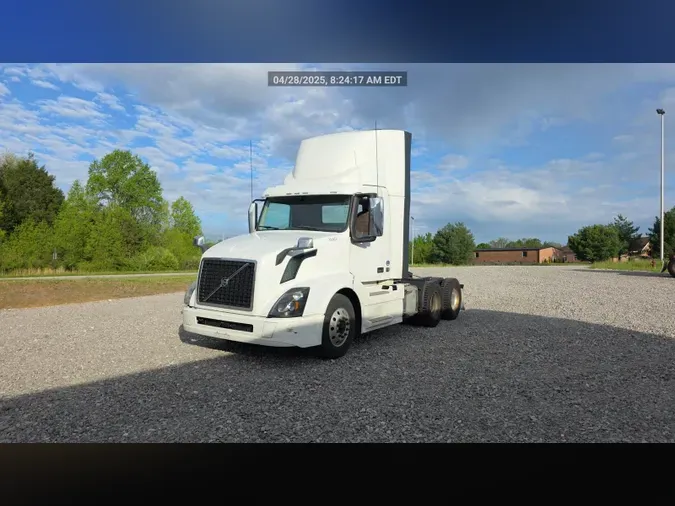 2018 Volvo VNL300
