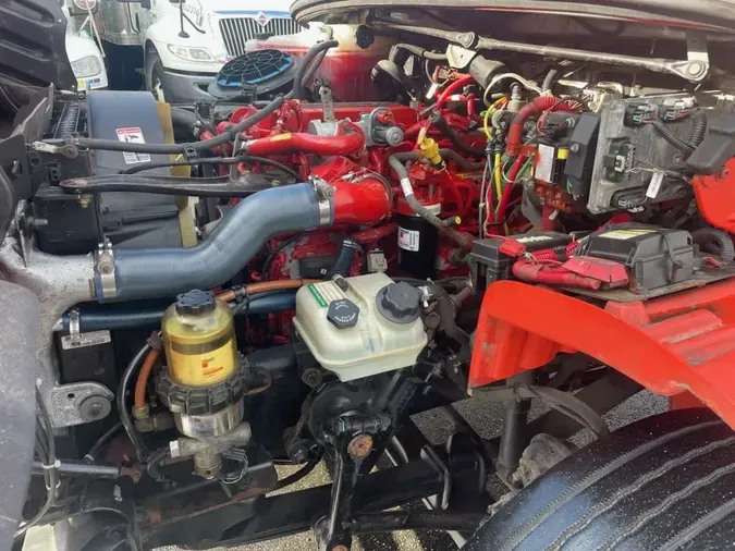 2018 FREIGHTLINER/MERCEDES M2 106