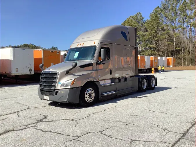 2021 Freightliner Cascadia