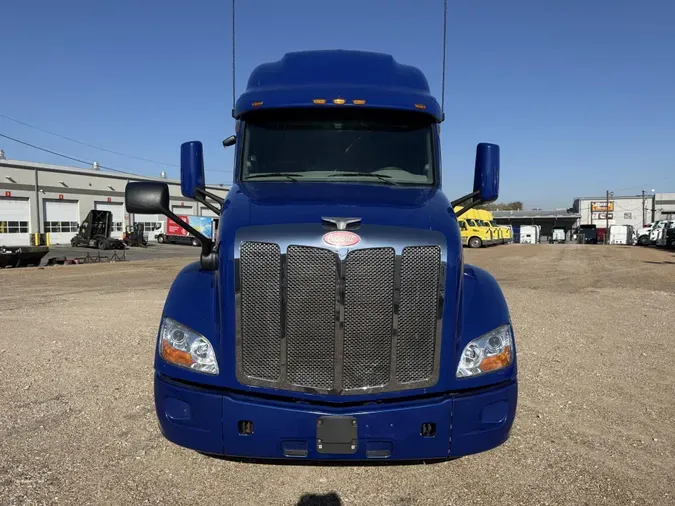 2022 Peterbilt 579