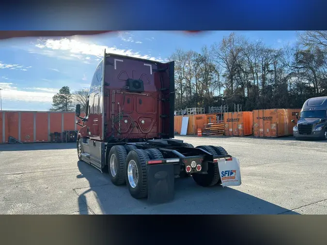 2023 Freightliner Cascadia 126