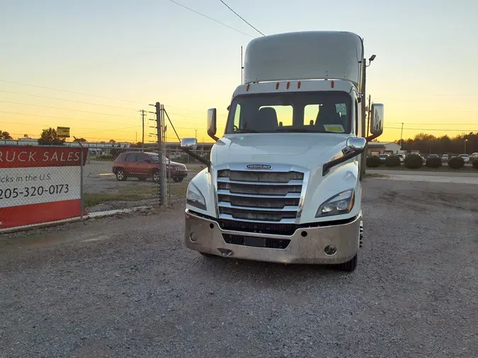 2019 FREIGHTLINER/MERCEDES NEW CASCADIA 126