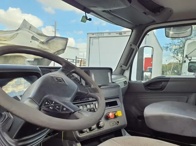 2018 NAVISTAR INTERNATIONAL LT625 DAYCAB T/A