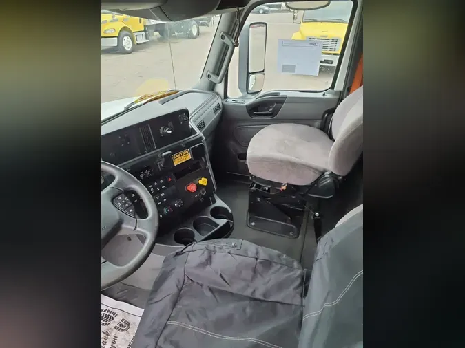 2020 NAVISTAR INTERNATIONAL LT625 SLPR CAB3fe0c622dc1d86c9d9e3490dad436074