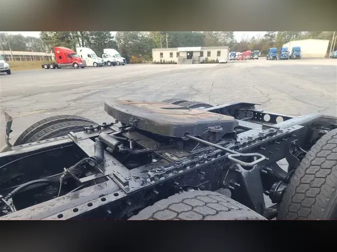 2020 INTERNATIONAL RH613