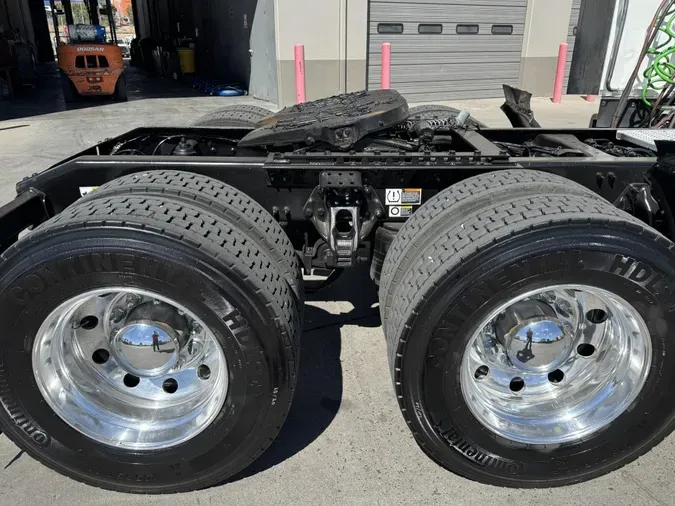 2021 Peterbilt 579