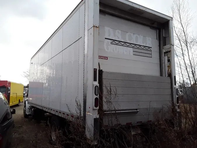 2018 FREIGHTLINER/MERCEDES M2 106