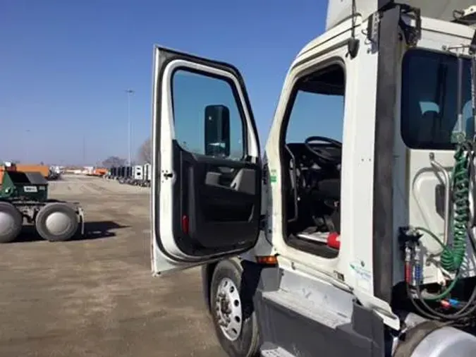 2019 Freightliner Cascadia