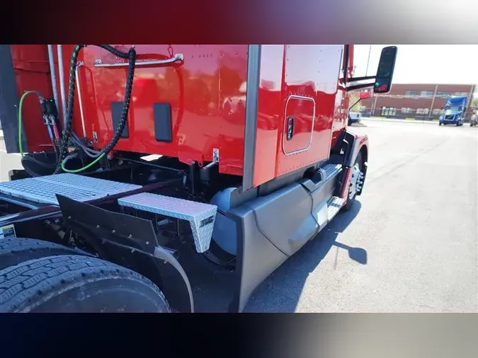 2022 KENWORTH T680