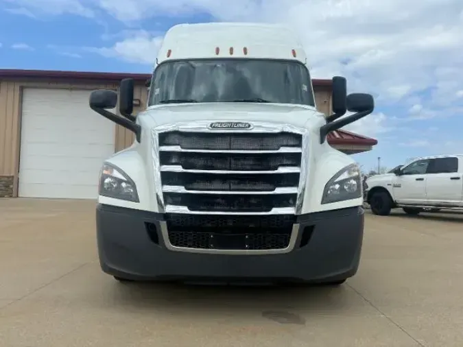 2019 Freightliner New Cascadia 126