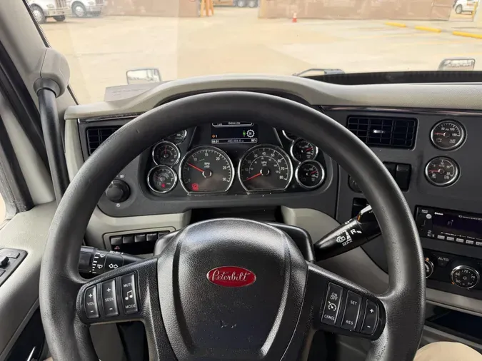 2021 Peterbilt 5793febb4d96a7a5dc0a9810b7f226f33b0