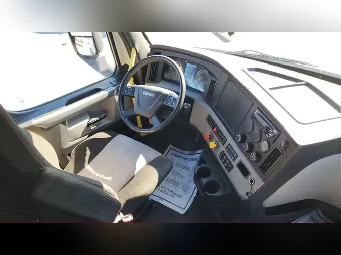 2022 FREIGHTLINER CA1263ff1997d924d6416019ca109e709d1c6