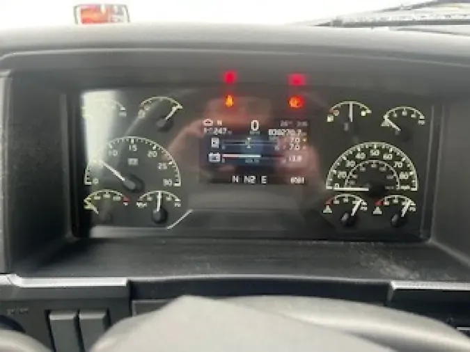 2020 VOLVO VNL64T760