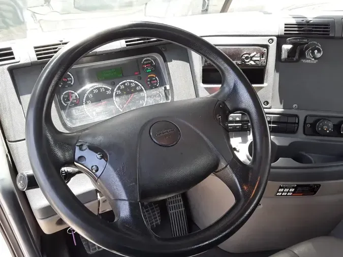 2019 FREIGHTLINER CASCADIA 125
