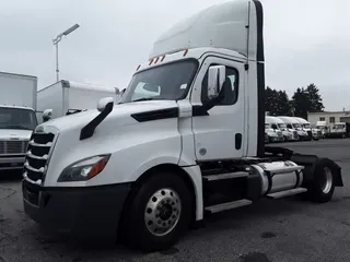 2020 FREIGHTLINER NEW CASCADIA 126