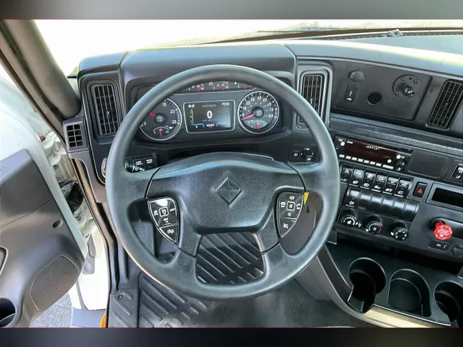 2021 INT LT625 6x4