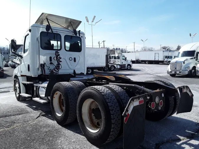 2019 FREIGHTLINER/MERCEDES NEW CASCADIA PX12664