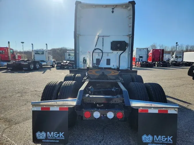 2022 KENWORTH T680