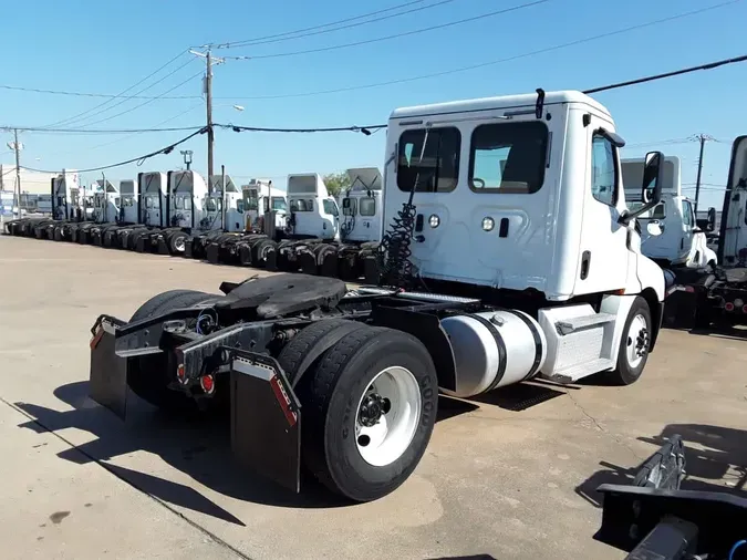 2020 FREIGHTLINER/MERCEDES NEW CASCADIA 1263ffce96f86334154b1e39d0799320c8b