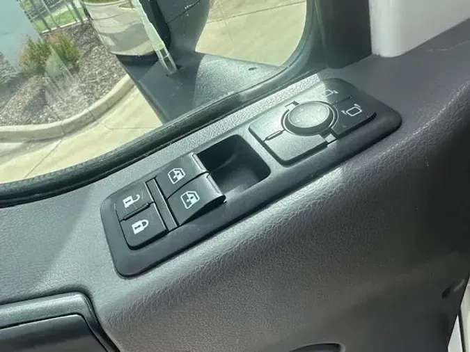 2019 International LT625