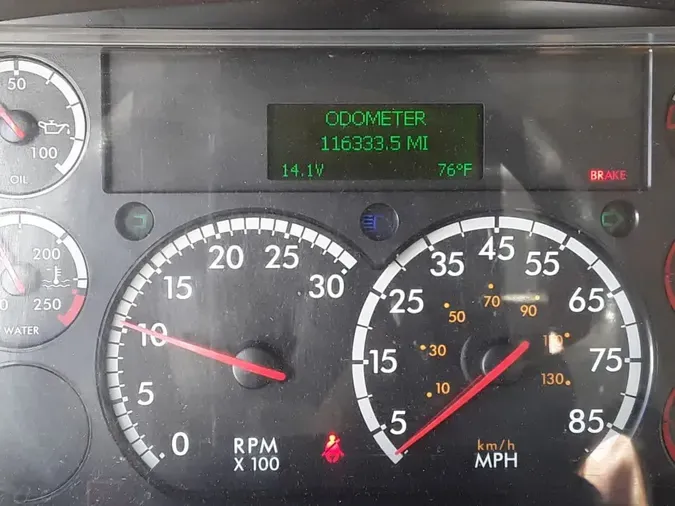 2019 FREIGHTLINER/MERCEDES M2 106