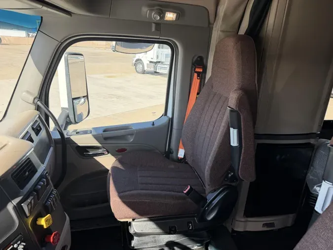2022 Peterbilt 579