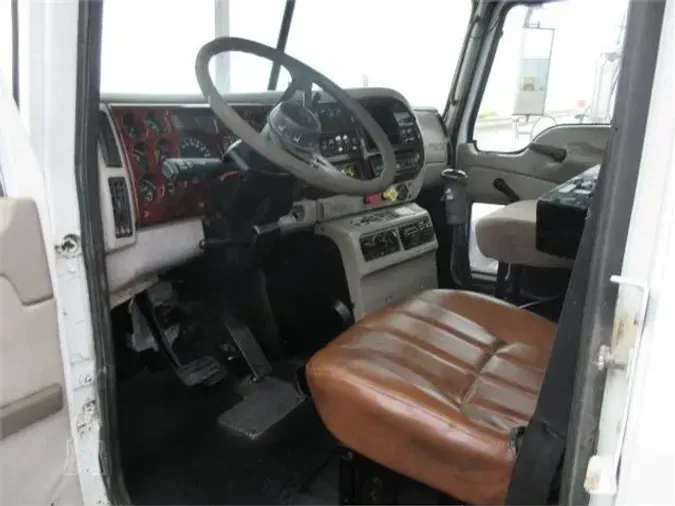 2007 MACK CH613