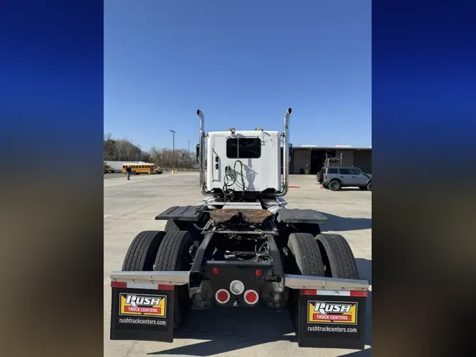 2022 Freightliner CORONADO