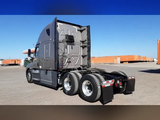 2022 Freightliner Cascadia 126